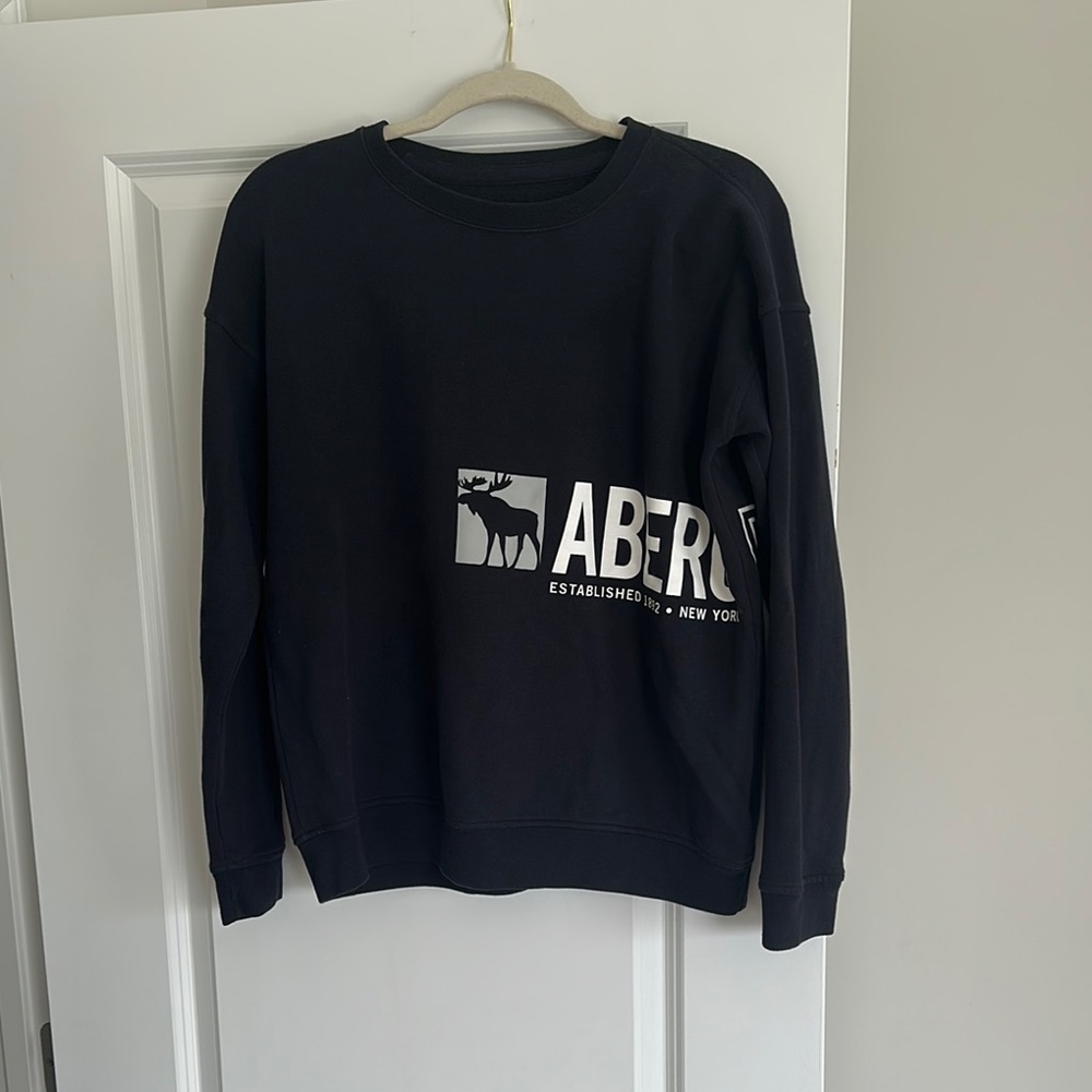 Abercrombie & Fitch Black Crewneck Sweater with Ribbed Details